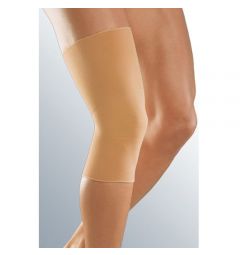 Knee support 602